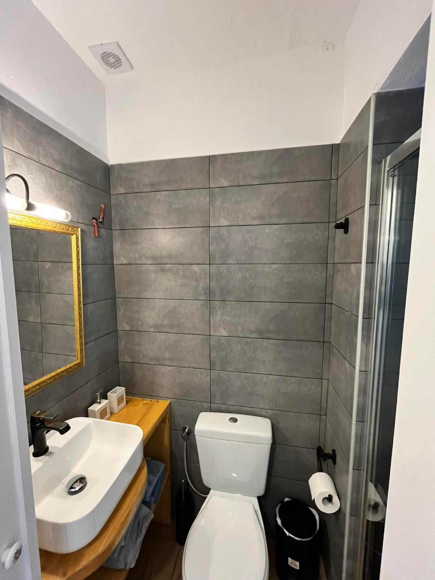 Notos Sea Front Apartment Glossa Zimmer foto